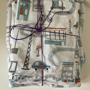 Pottery Barn Kids Organic Cotton City Buildings Car Twin Queen Sheet Set